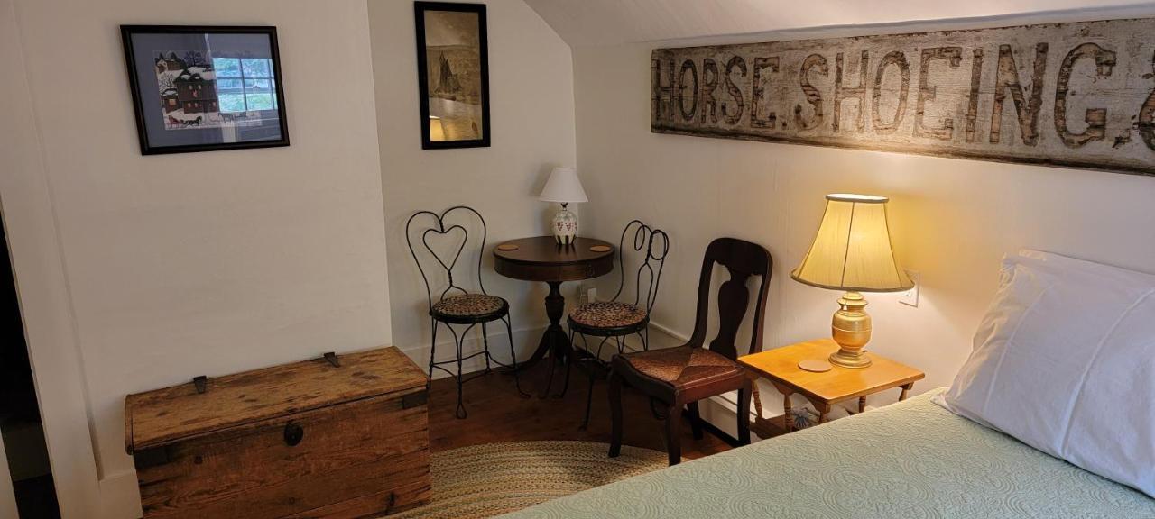 Hawks House Inn Walpole エクステリア 写真